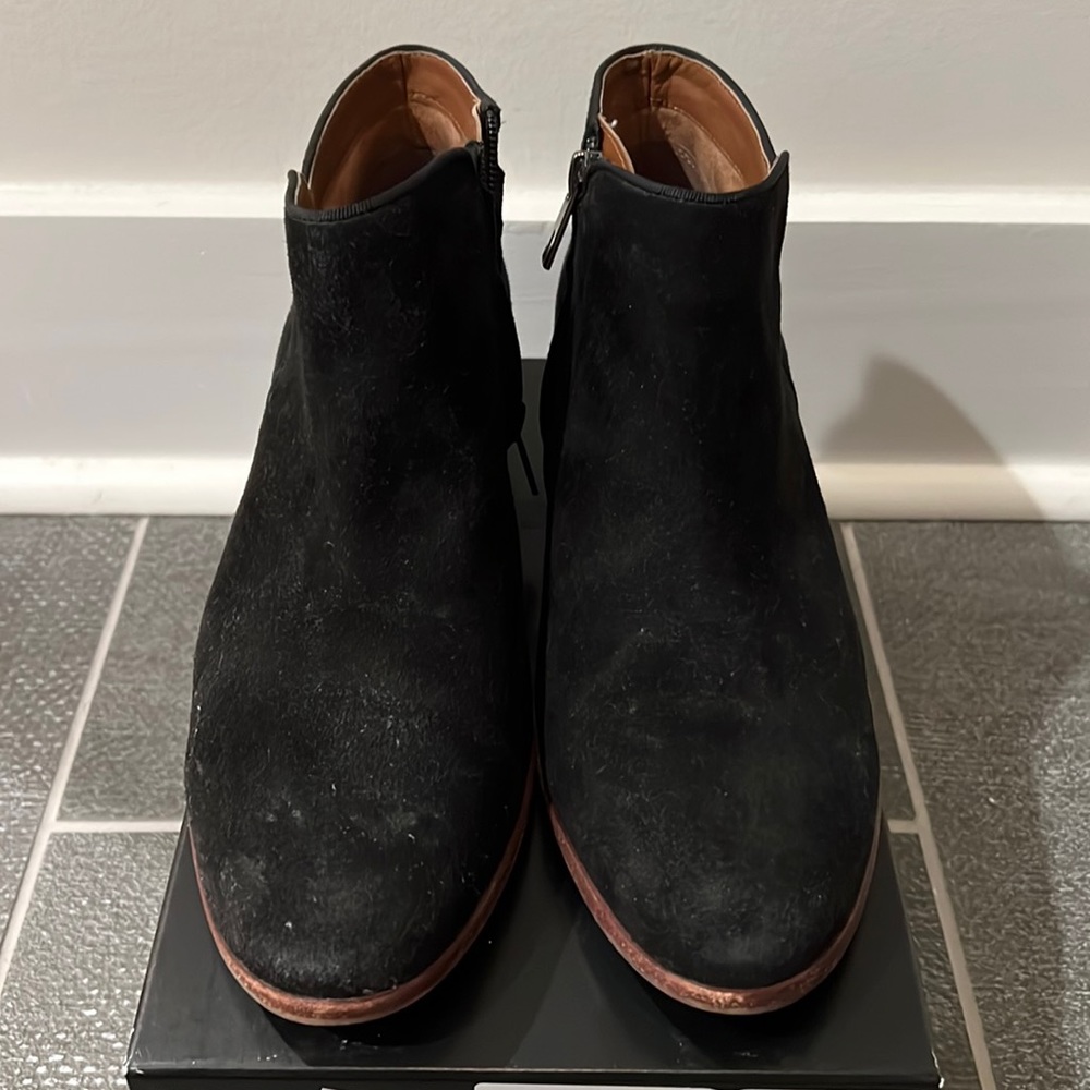 Sam Edelman, Black Suede Booties, size 8